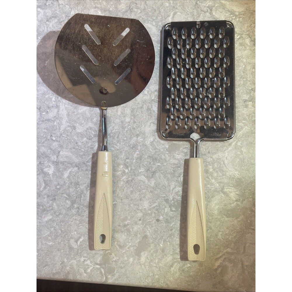 Ecko Vintage Metal Flat Cheese Veggie Grater With Ecko LOOK-ALIKE Spatula Set